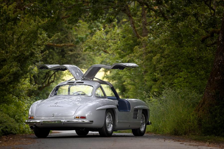  Mercedes-Benz 300 SL Legierung 1955 года  (фото 13 из 17)
